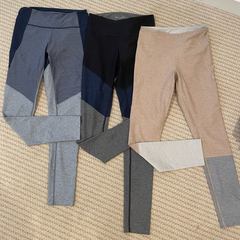 Outdoor Voices workout leggings